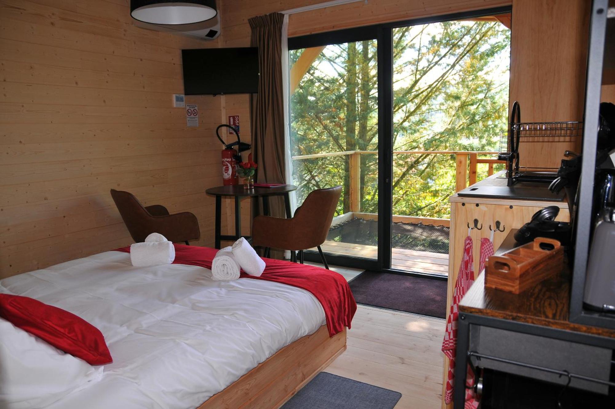 Lodges Arverne Vic-le-Comte Dış mekan fotoğraf